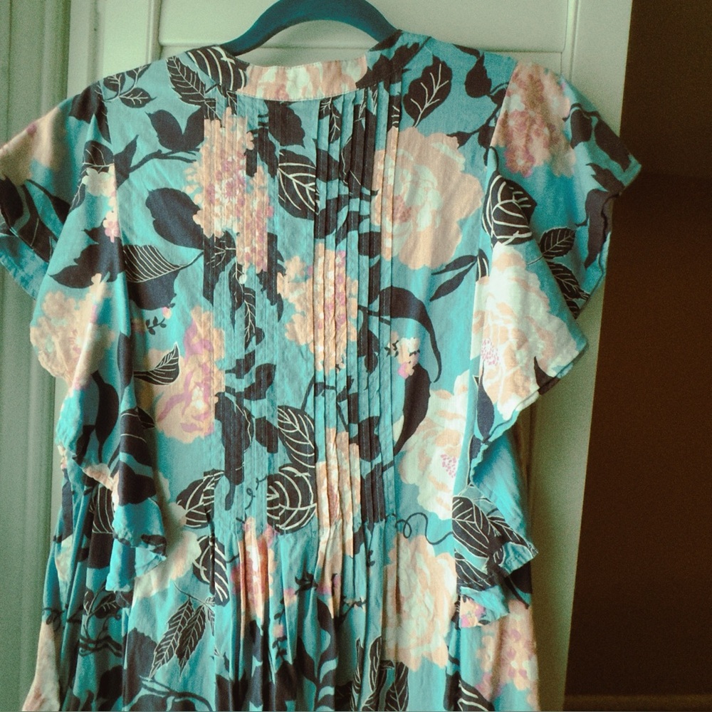Anthropologie Blue Floral Maeve Cassandra dress
Size XL (Generous fit) VGUC - Picture 6 of 7
